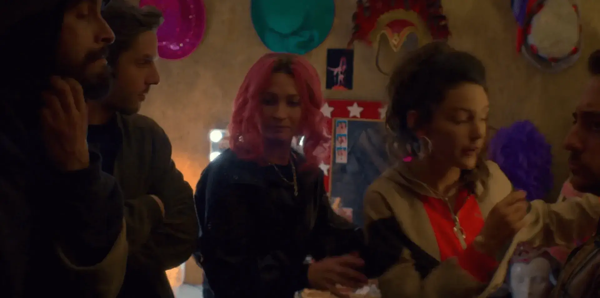 Голяк - 2 сезон 1 серия - 5 кадр