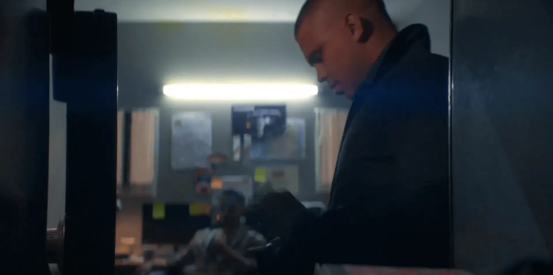 Голяк - 2 сезон 1 серия - 7 кадр