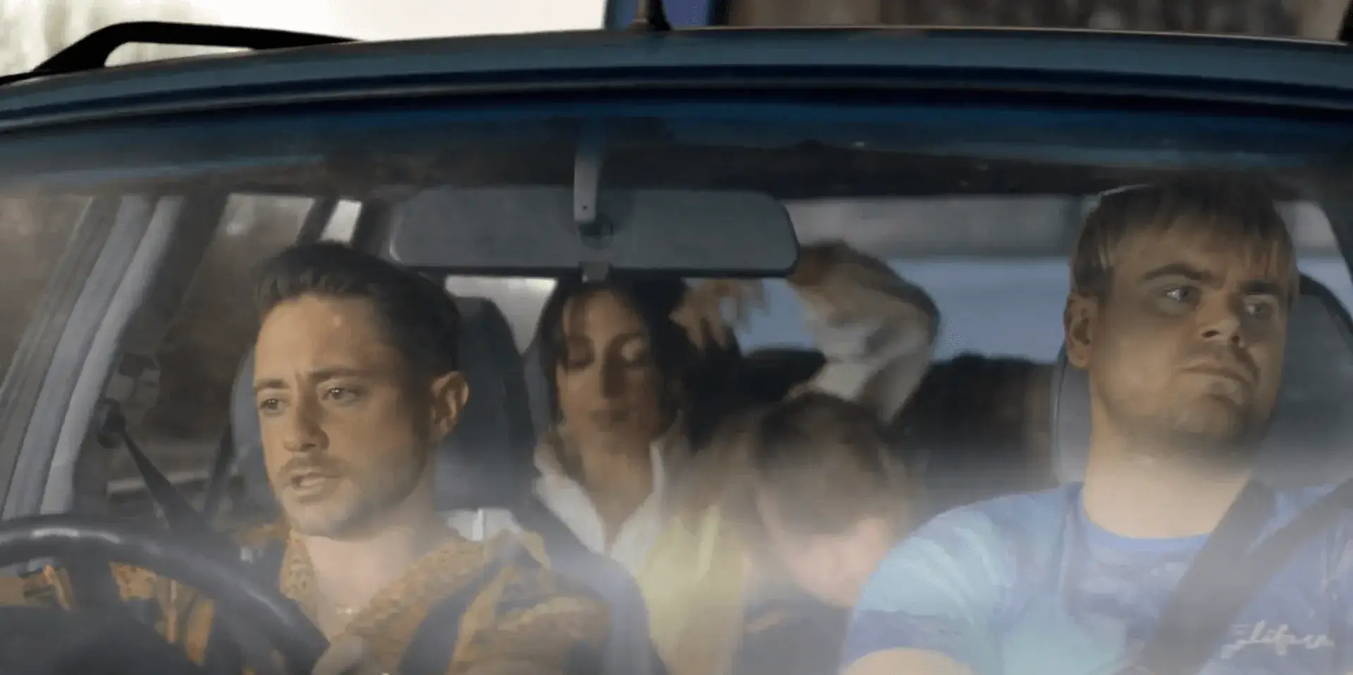 Голяк - 2 сезон 2 серия - 3 кадр