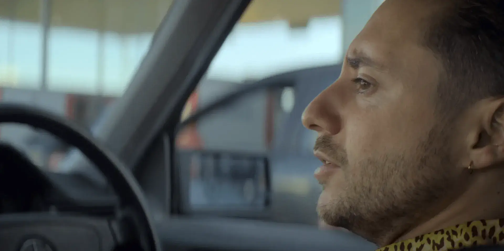 Голяк - 2 сезон 2 серия - 4 кадр